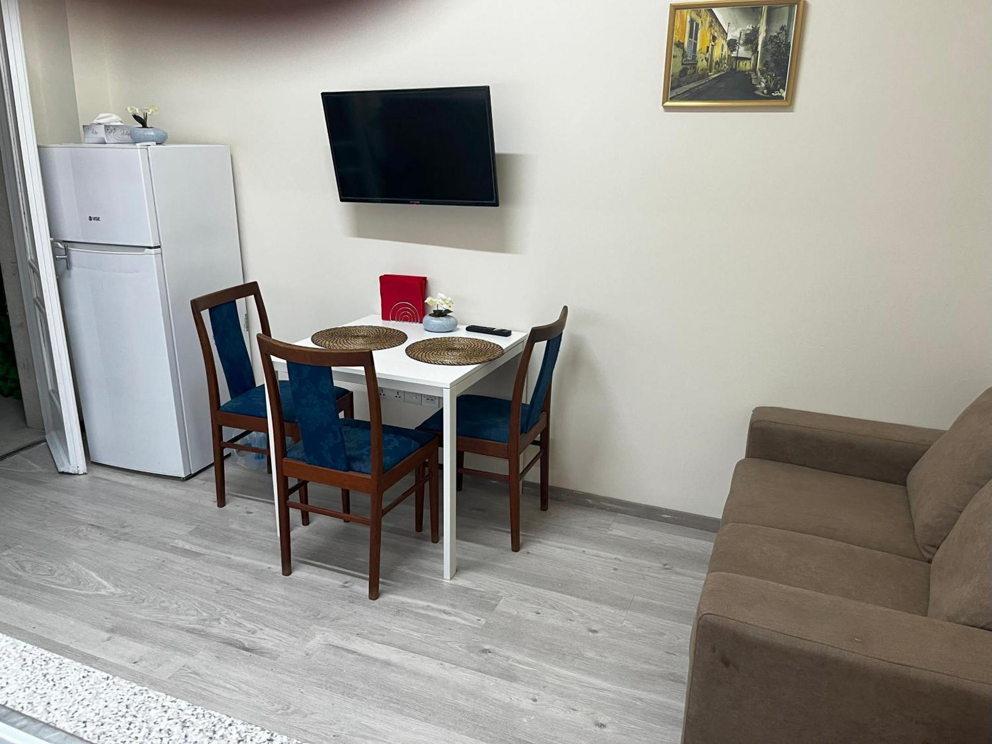 Xanthis Hostel Nicosia City Centre Экстерьер фото
